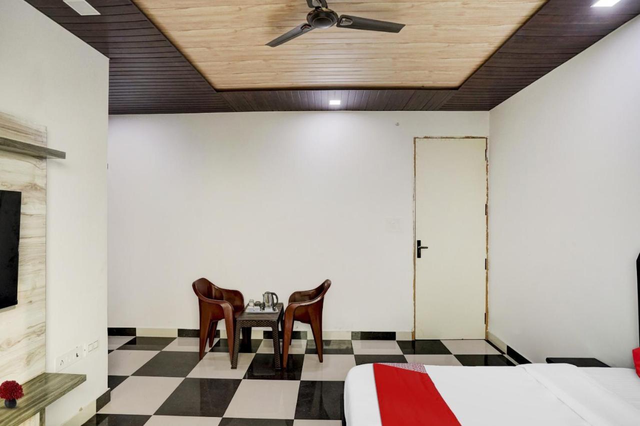 Collection O Love Garden Ghaziabad Exterior foto